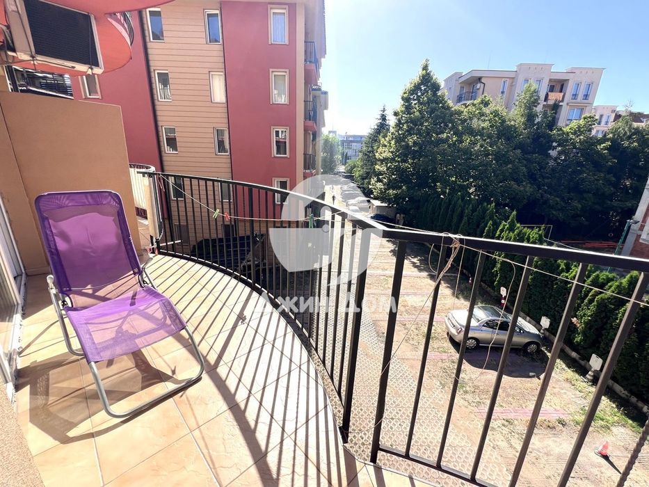 Продава се Двустаен апартамент в к.к. Слънчев бряг - 60 кв.м за 1117 €/кв.м - Снимка #3