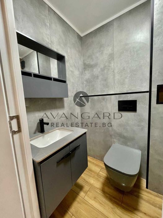 Продава се Тристаен апартамент в Пловдив, Христо Смирненски - 70 кв.м за 2057 €/кв.м - Снимка #7