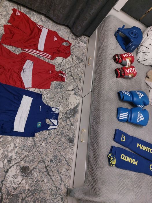 Спортивная экиперовка для бокса кикбокса