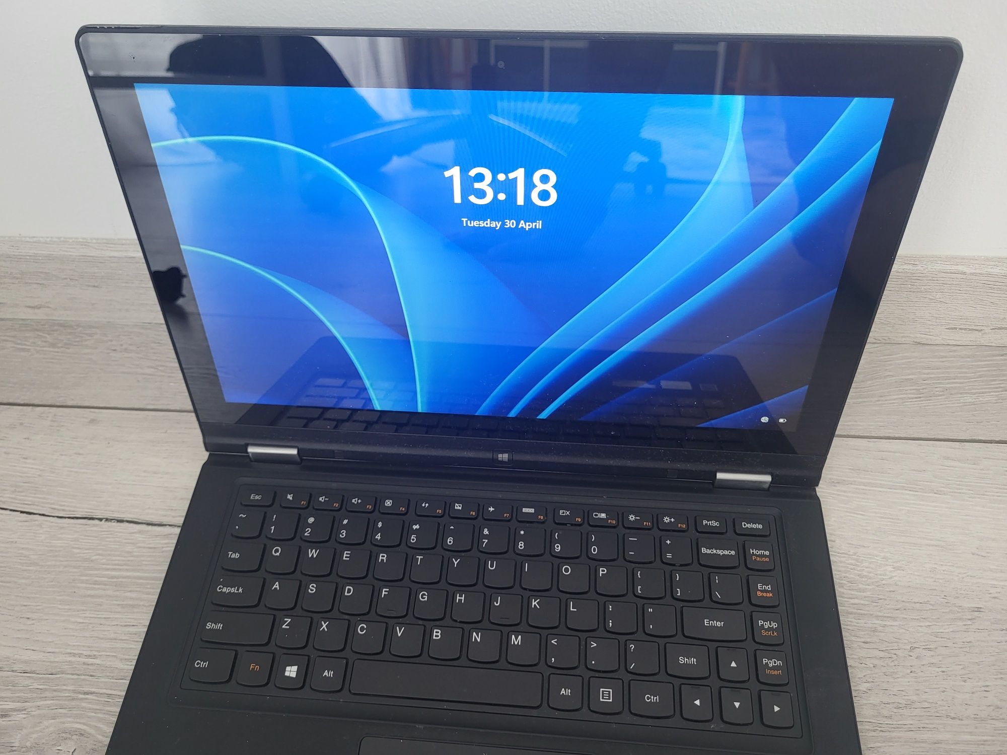 Laptop tableta Lenovo Ideapad Yoga 13 Windows