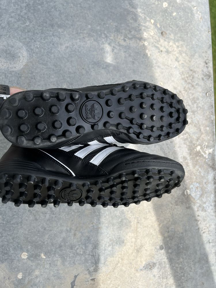 Pantofi Adidas Kaiser 5