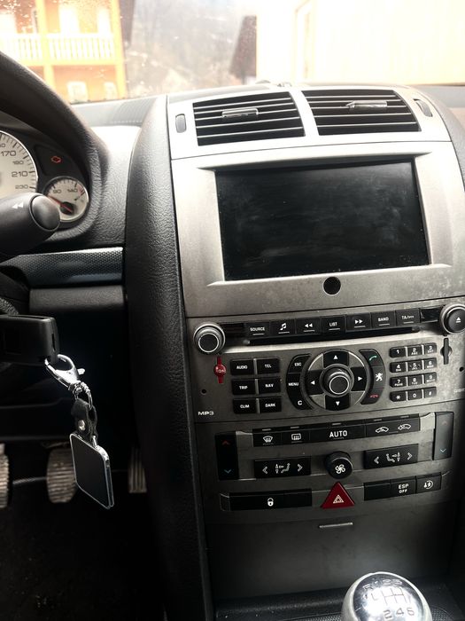 De vanzare - Masina manuala, Peugeot NEGOCIABIL