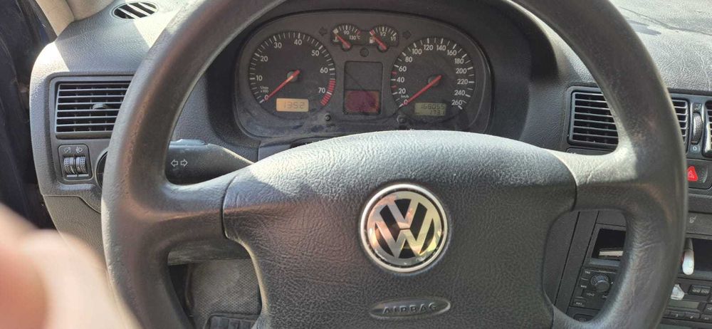 volkswagen golf 4