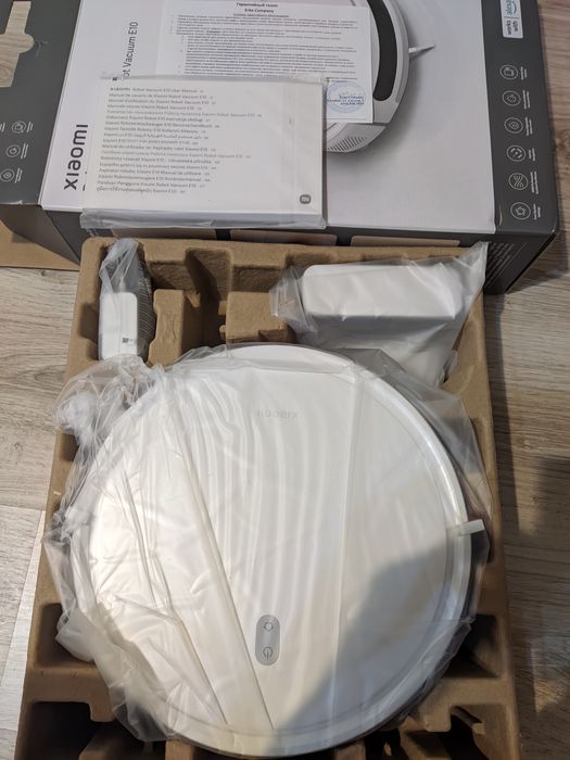 Продам робот пылесос Xiaomi E10