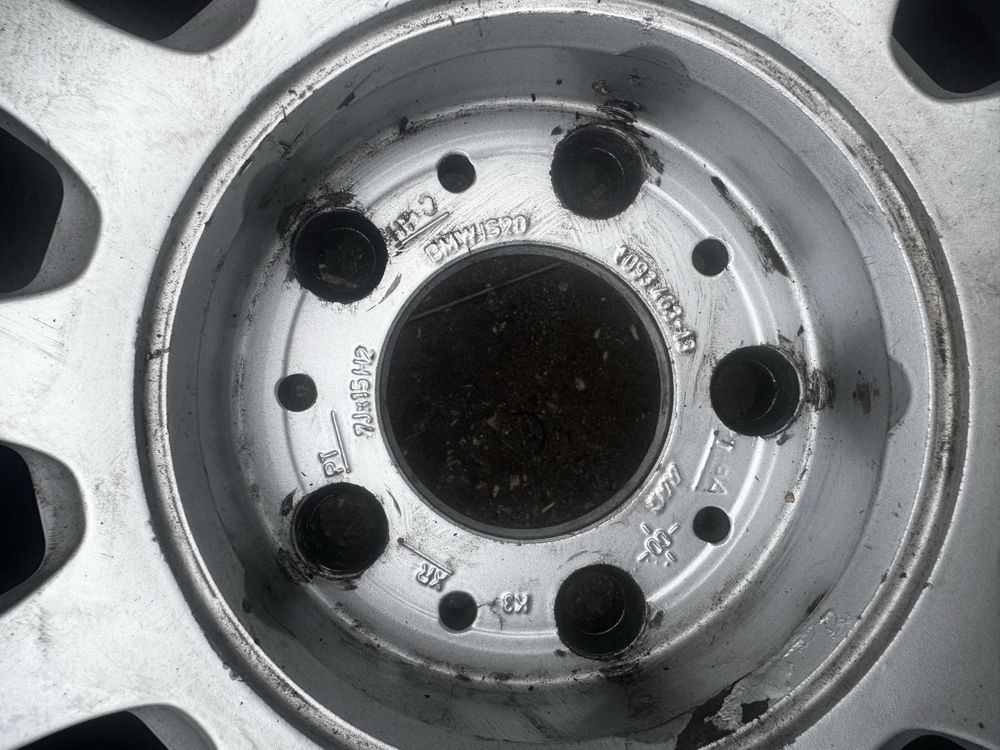 Диски с резиной на р15 разболтовка 120