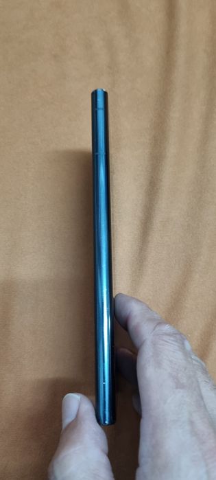 Продавам Самсунг  S22 ultra
