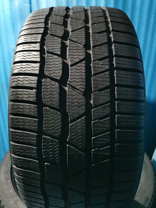 255 35 18 continental m+s 2 buc