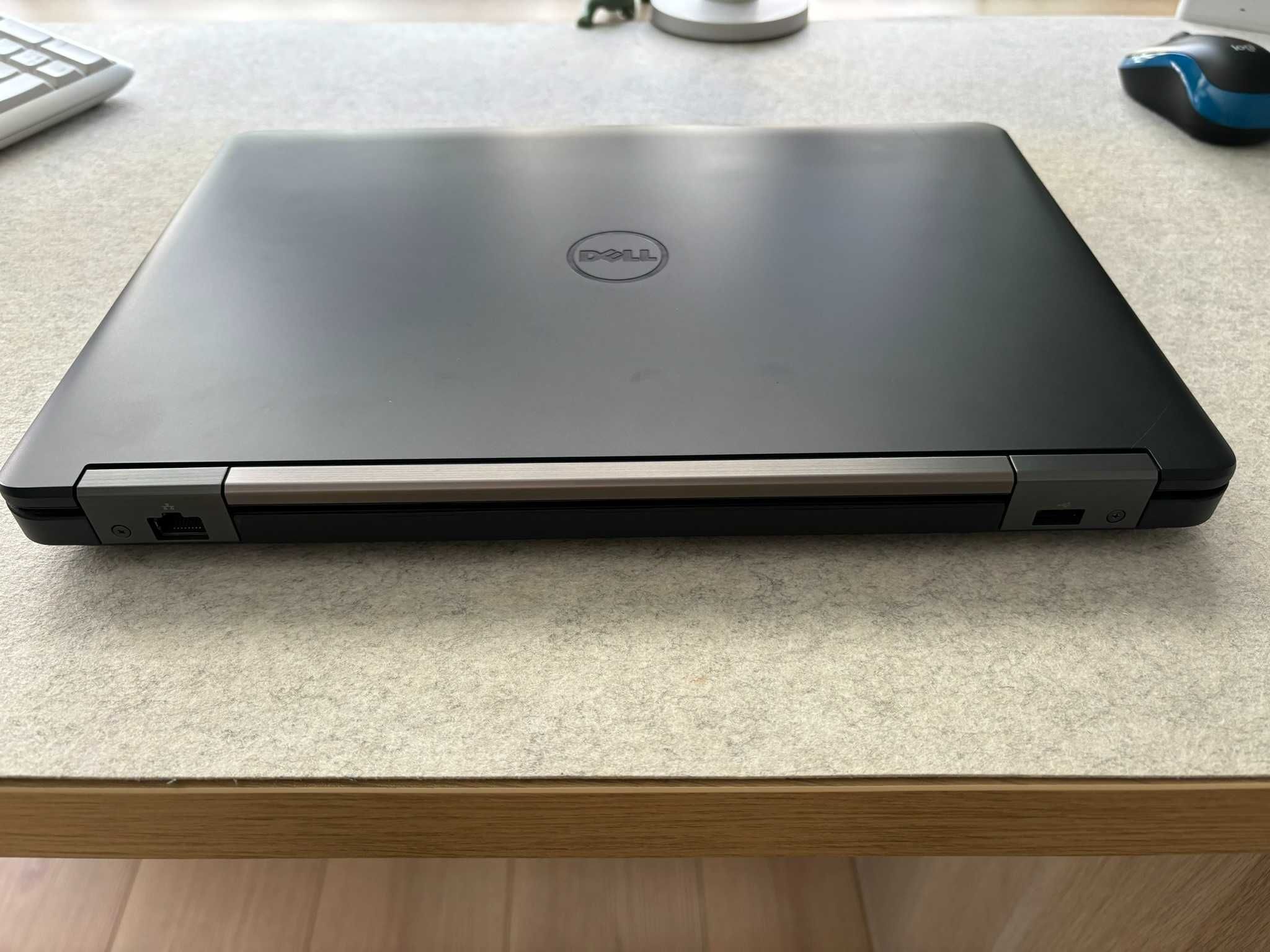 Лаптоп DELL Latitude E5440, i5, 8 GB Ram, 240 GB SSD - като нов