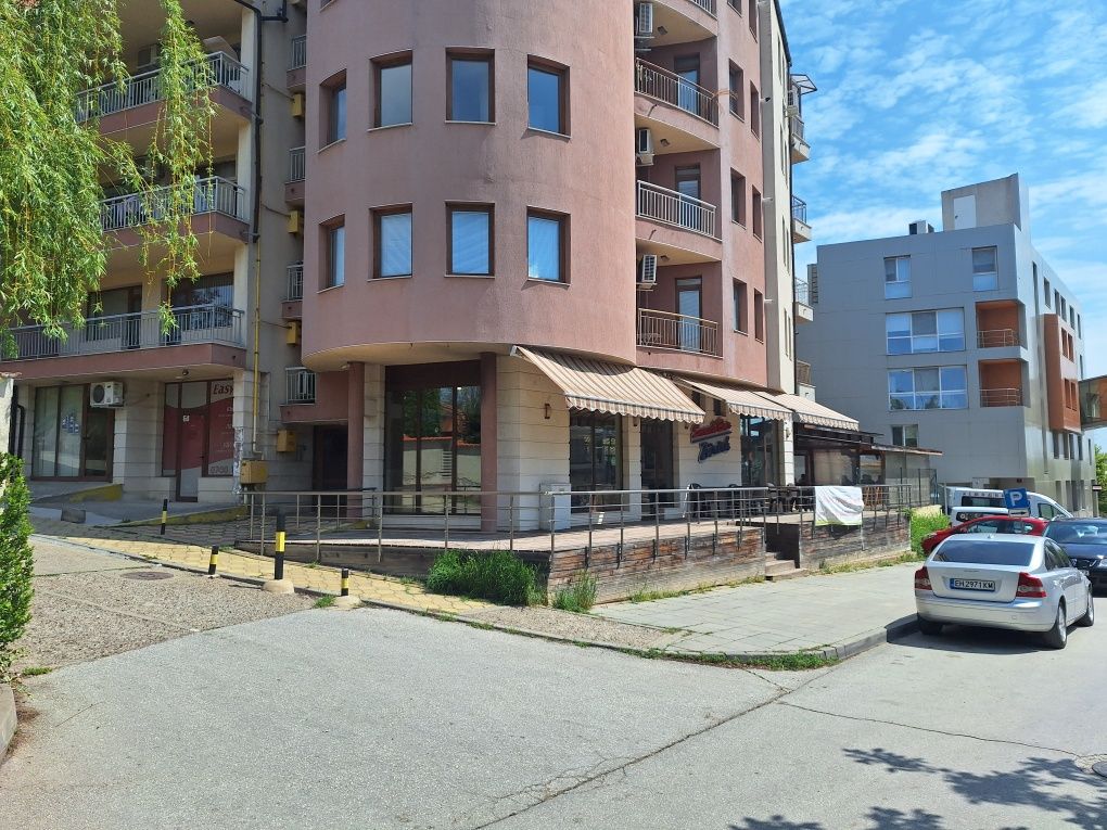 Търговско помещение под наем до болница  "Св.Панталеймон" гр.Плевен