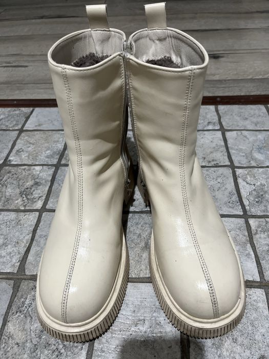 Зимняя женская обувь