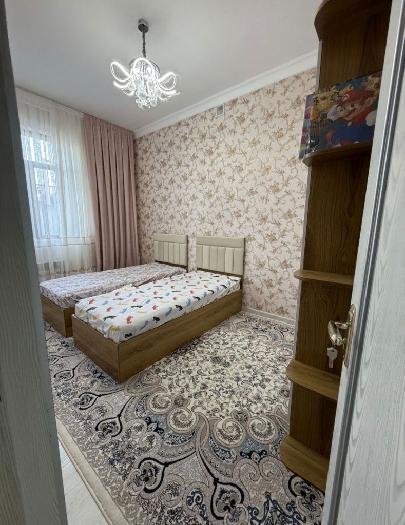 Yunusobodda 2 qavatli shinam hovli sotiladi