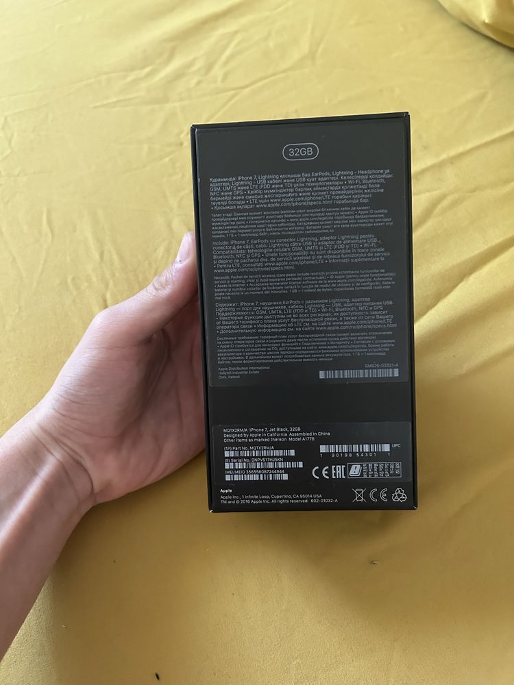 Iphone 8 negru impecabil 32gb