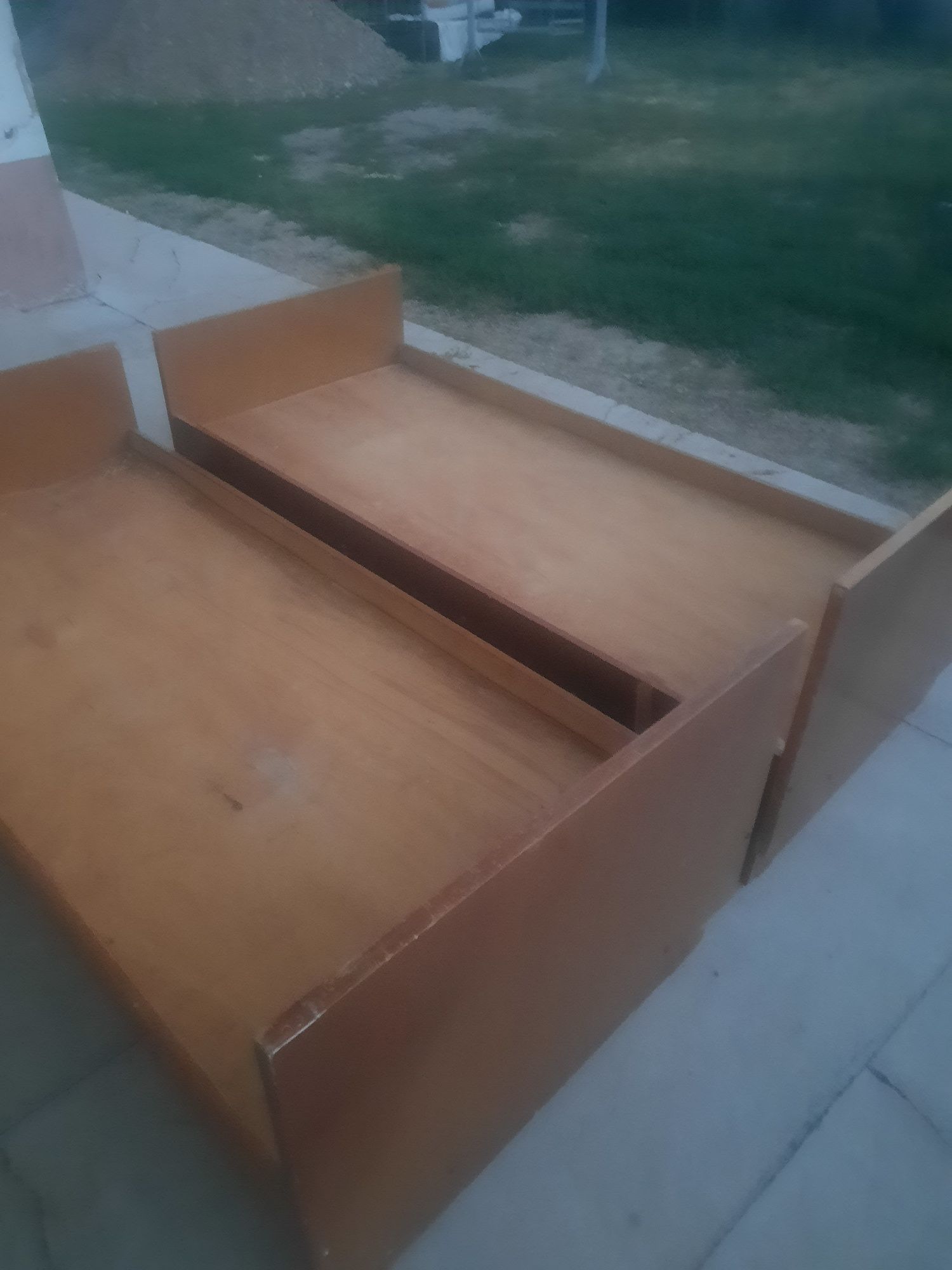 Кровать двухспалка с матрасом