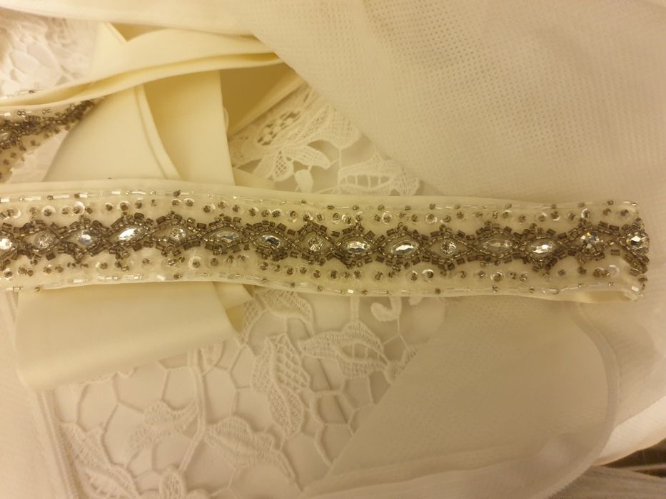 Rochie mireasa ivory