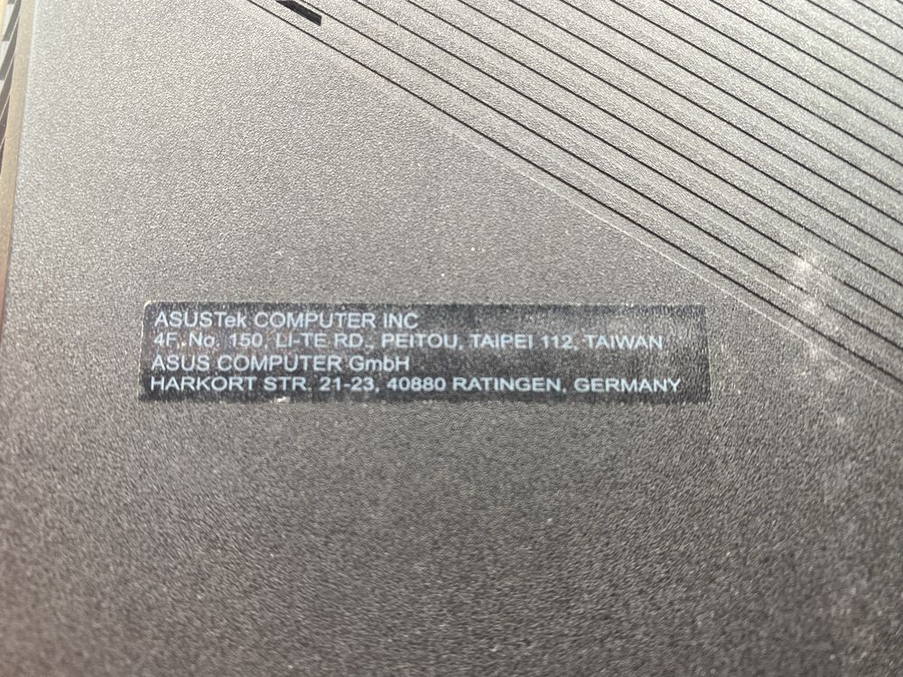 Лаптоп asus rog strix scar ii