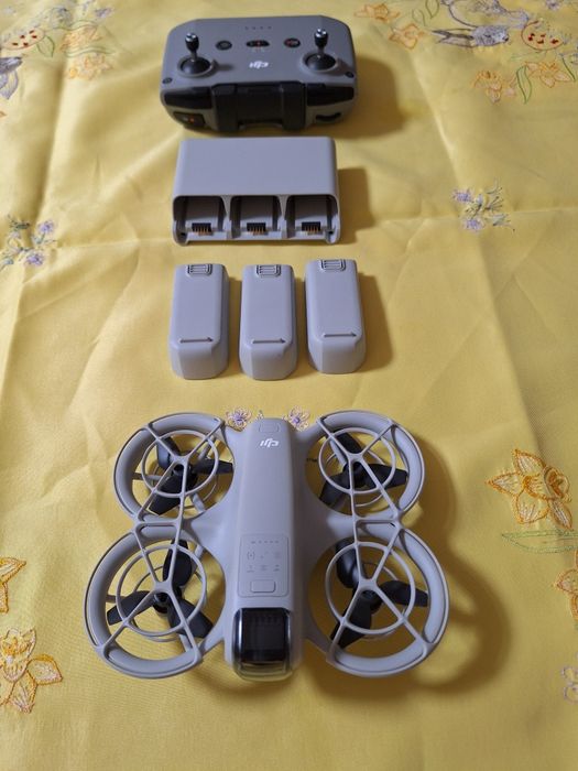 Продавам дрон DJI комбо