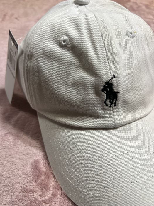 Sapca Polo alba noua