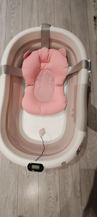 Cădiță bebeluș cu perna de sustinere