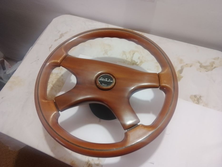 Руль Мерседес 124