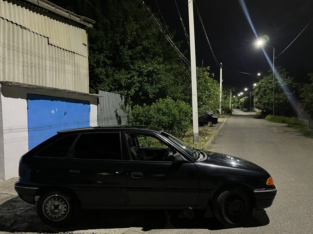 Opel Astra 1992 года