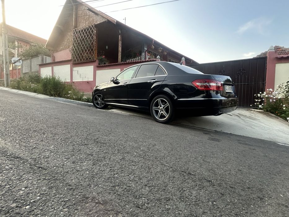 De Vanzare Mercedez-Benz E CLASSE 2012 euro 5