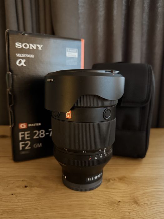Sony FE 28-70mm f/2 GM