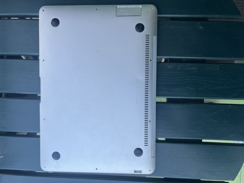 Vand macbook air 13