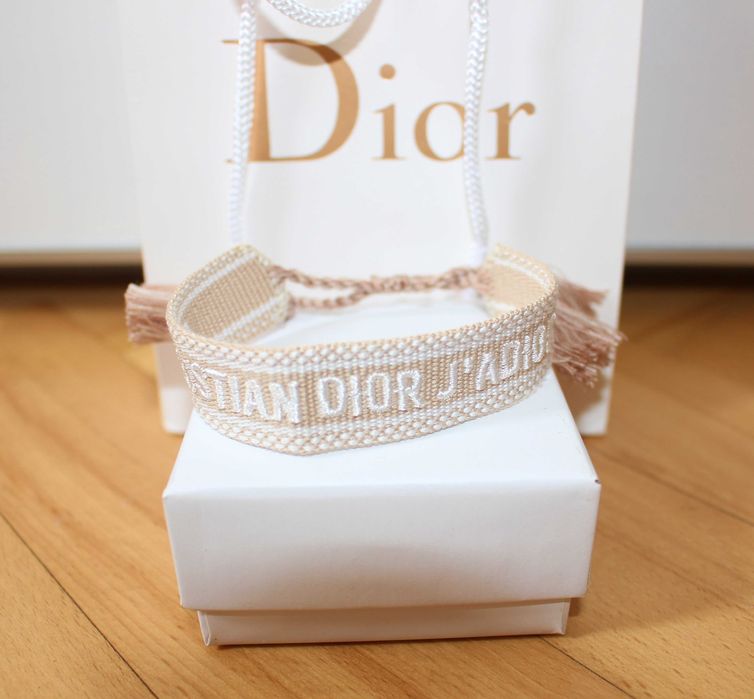 Гривна Dior J'Adior