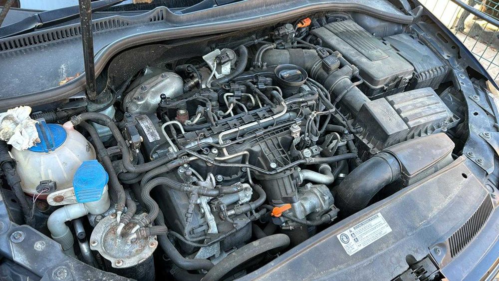 Motor  Vw / Audi / Seat / Skoda 1.6 diese cod CAY