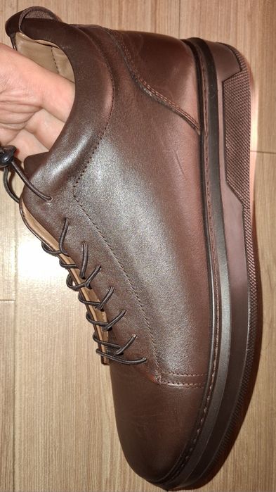 Buttondan Oyoq kiyim 44 razmer