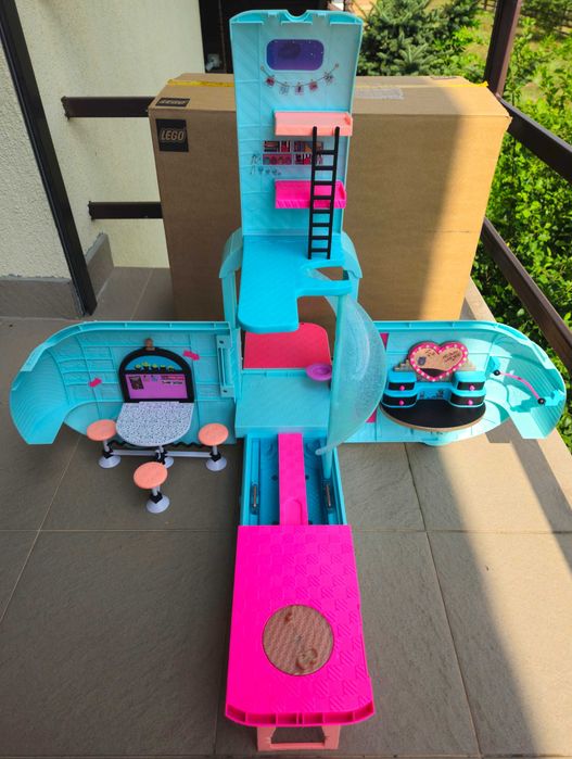 Rulota LOL Surprise Glamper cu papusa si acesorii incluse