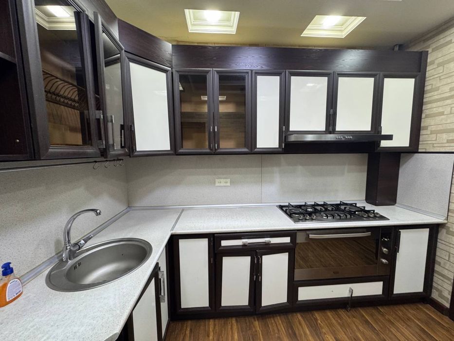 Госпитальный базар 5/8/9лучшенная планировка