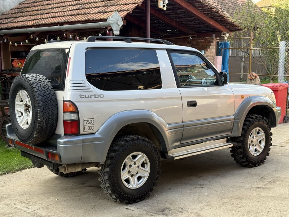 Toyota Land Cruiser - 3.0 diesel - autoutilitar - foarte intretinut .