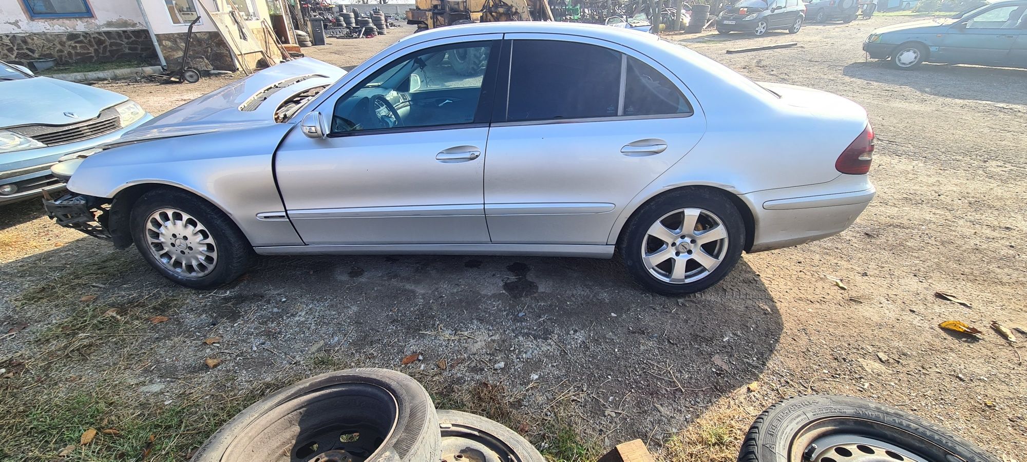 Mercedes E-class W211 (2.7 2002г)