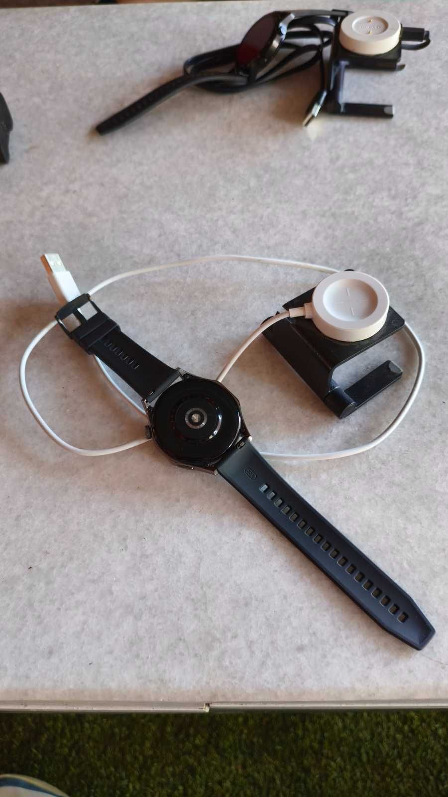 Продавам HUAWEI WATCH GT4 and GT2
