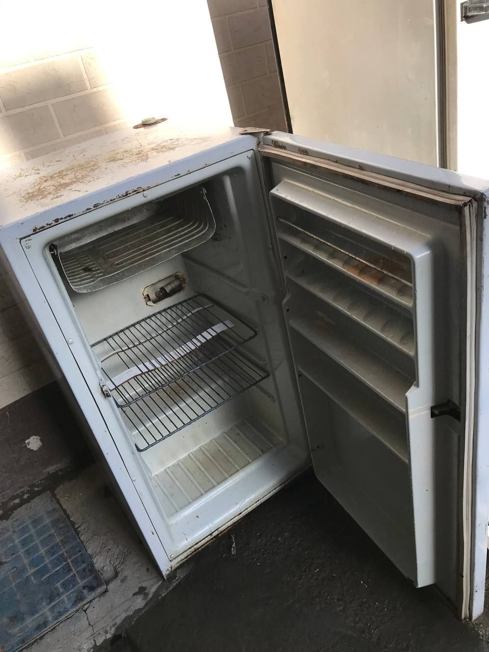 Холодилник россия