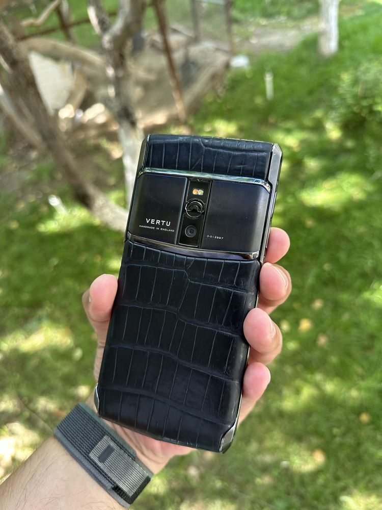 Vertu Signature Touch Оригинал