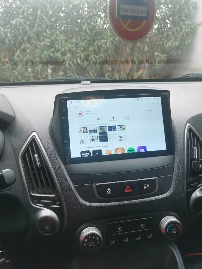 Navigatie Android GPS Hyundai IX 35 Tucson  - Wifi Bluetooth USB GPS