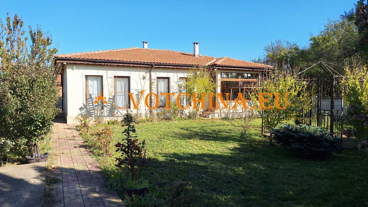 Продава се Къща в с. Соколово, Област Добрич - 123 кв.м за 1342 €/кв.м - Снимка #1