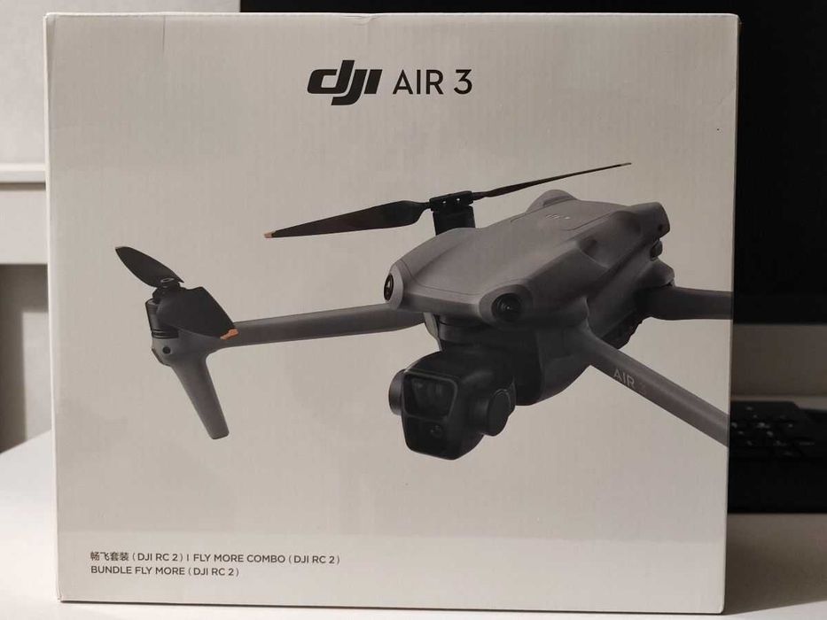 Drona DJI Air 3 Fly More Combo, Nou Sigilat!