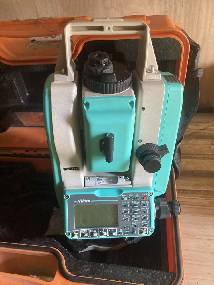 Продам Тахеометр TRIMBLE 5605  DR200. Leica. Sokkia.Nikon