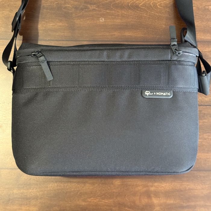 Geanta Nomatic LUMA Camera Sling (Black, 12L)