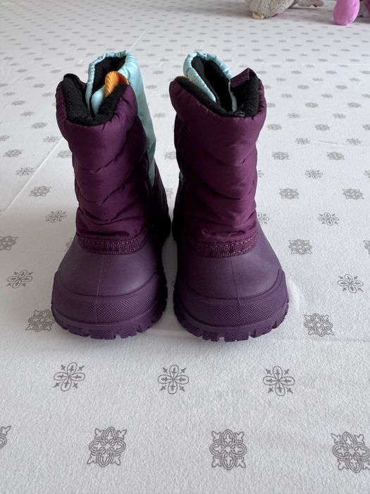 Cizme zapada Decathlon, 18-19