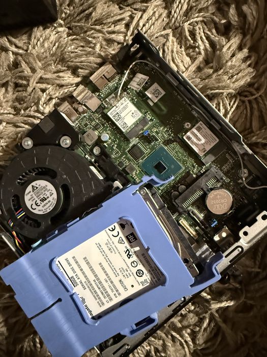 Mini PC / Tiny DELL OptiPlex 7070, Intel i5-9500T, 16GB RAM, 256GB SSD