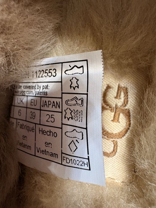 Ugg Tazz 2 39 noi/new