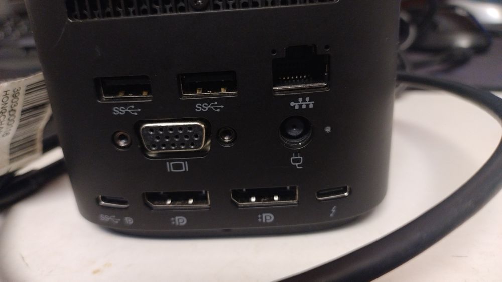 Докинг станция HP Thunderbolt G2 USB-C - черна със 120W захранване