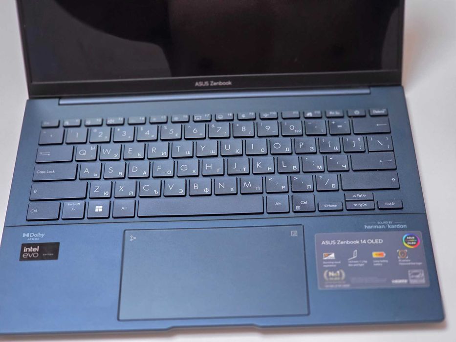 ASUS ZenBook 14 UX3405MA