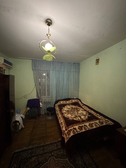 Квартира ижорага берилади 4этаж 2хоналик 11полкеленика