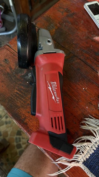 Flex Milwaukee HD 18 AG