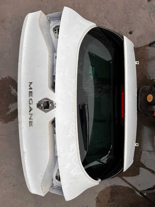 Haion Renault Megane 4 Hatchback